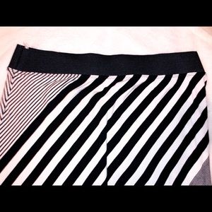 Black and white maxi skirt